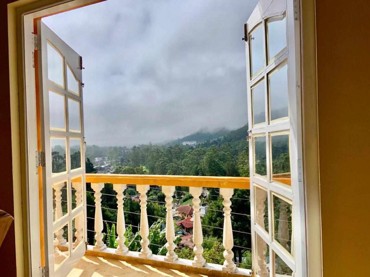 نوفارا إيلِيا Golden King Cottage المظهر الخارجي الصورة